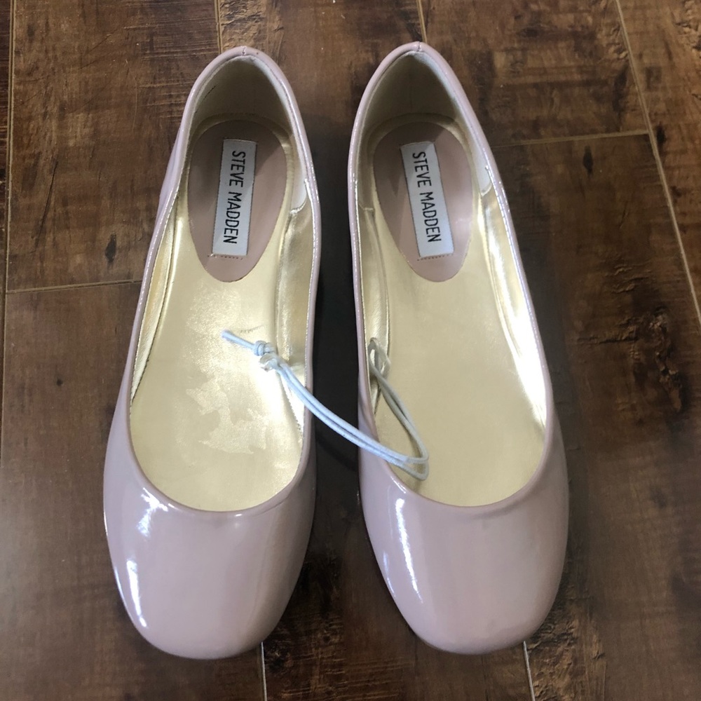 Steve Madden Nude flat